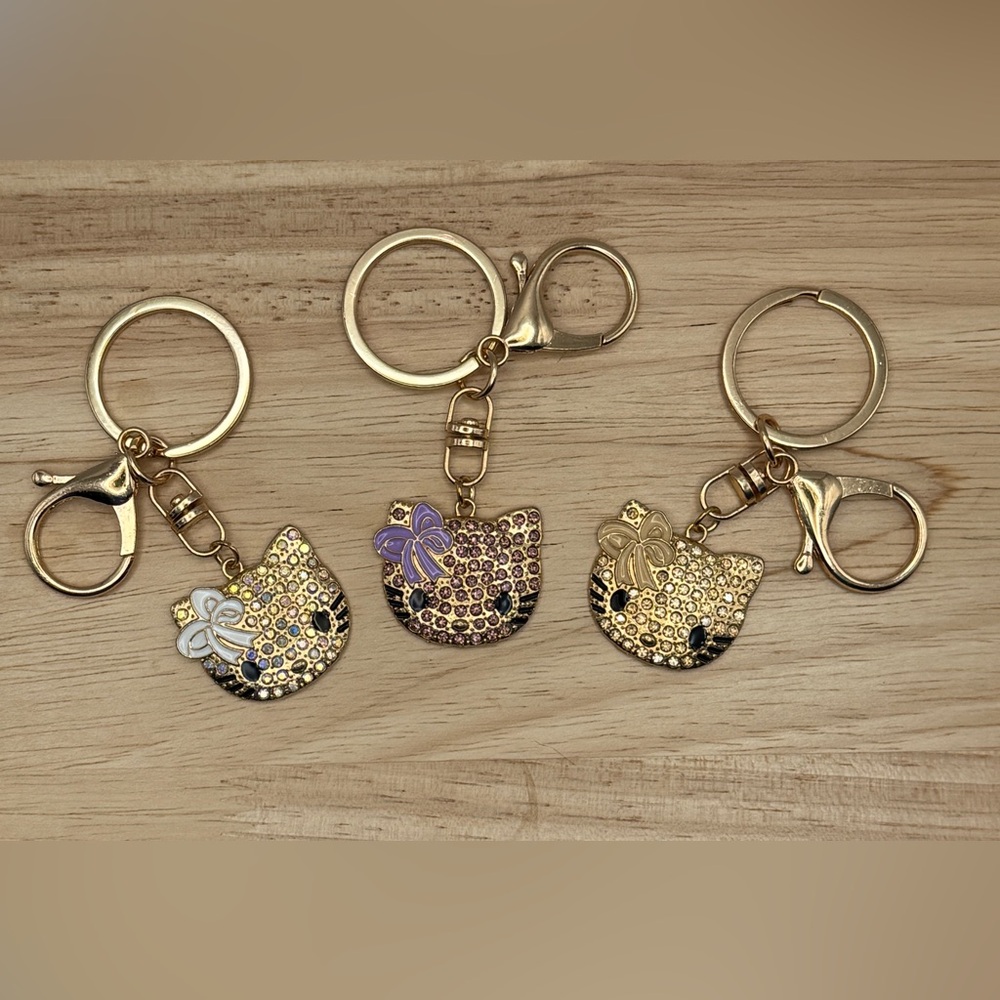 Hello Kitty Face Pave 3D Rhinestone/Enamel Purse Bag Charm Keychain New